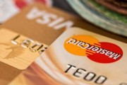 信用卡逾期3年会销账吗，解决难题不用愁！